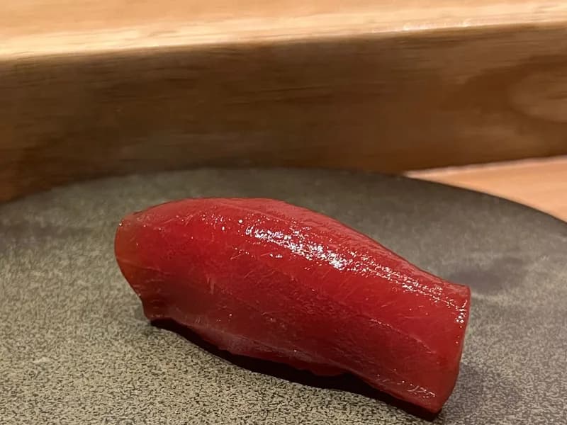 접시에 올라간 아카미 사진